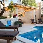 La Perla * 챠브타트
